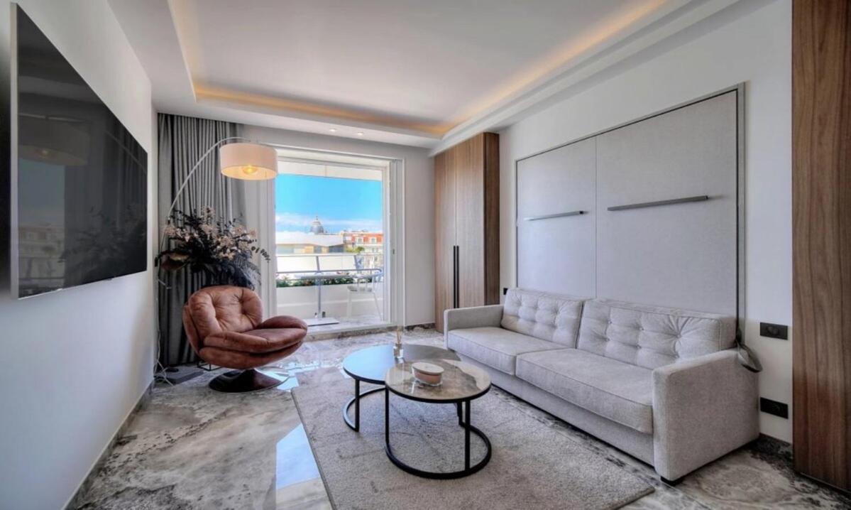 1 Bedroom - M6 Appartement *